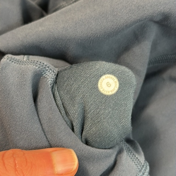 Lululemon Align Pant II 25" - Picture 5 of 5